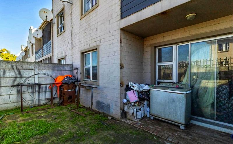 2 Bedroom Property for Sale in Belmont Park Western Cape
